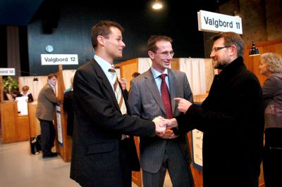 Lars Krarup, Kristian Jensen og Helge Sander fotograferet ved folketingsvalget i 2005.? Foto: Tom Laursen