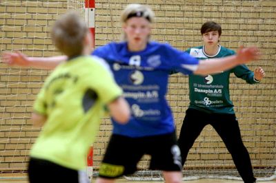 Midtjysk Julecup er klar med masser af håndboldkampe i julen. Billedet er fra sidste års kamp mellem Ikast og tyske Bramstedter TS. ?Foto: Henrik Ole Jensen