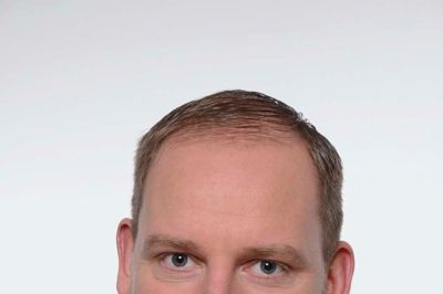 - Det er især de længere skoledage, der er det springende punkt i forældrenes holdning til skolereformen med dens længere skoledage, fortæller Kasper Ravn Fredensborg (Dansk Samling). ?privatfoto