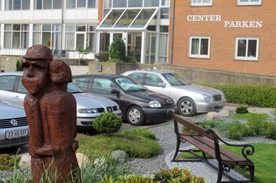 Centerparken i Videbæk er et af de plejehjem, der med etableringen af en SOSU-uddannelse i Ringkøbing ventes at få nemmere ved at rekruttere personale. ?Foto: Hanne Øxenholt