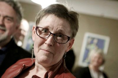 Karen Pedersen, 54 år, Sdr. Felding:
- Det er fantastisk gode billeder. Jeg har selv allerede købt et. Jeg synes, at han laver nogle rigtig gode billeder.