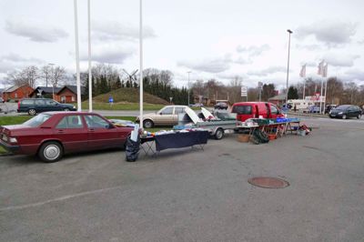 Det begyndte med et stumpemarked i Skarrild, men har siden udviklet sig til at gælde også et kræmmermarked. Billedet her er området foran Skarrild Bilservice i 2015. ?privatfoto