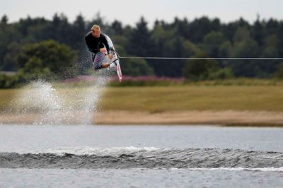 Herning Vandski og Wakeboard Klub vil have flere medlemmer - derfor investerer klubben stort i et nyt kabelsystem, der blandt andet kommer vandski-udøvere til gode. Billedet her er fra den lokale DM-afdeling i 2012. ?foto: henrik ole jensen