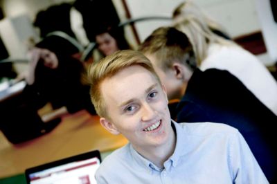 Elevrådsformand på Gjellerupskolen, Casper Bach Jakobsen (billedet helt til venstre), fortæller, at flere elever har givet udtryk for, at jo færre elever, der er i klassen, des bedre er trivslen. ?Foto: Henrik Ole Jensen
