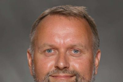 Klaus Toft Høg, skoleleder på Præstelundskolen i Brande, mener, at der vil gå en del år, før elever, lærere, ledelse og forældre alle ser skolereformens elementer som »hverdag«. ?Privatfoto