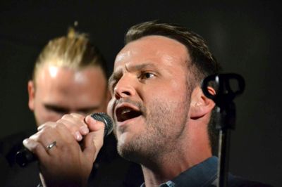 Bryan Rice sang sine hits i Dagmar Bio forleden. ?privatfoto