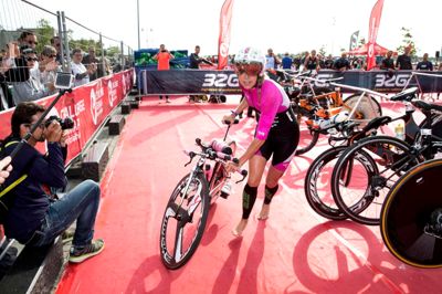 Hernings professionelle triatlet Michelle Vesterby er blandt deltagerne, når der 10. juni afvikles EM i triatlon i Herning. Cykelruten bliver på 90 kilometer rundt i Hernings vestlige opland. ?Foto: Tom Laursen