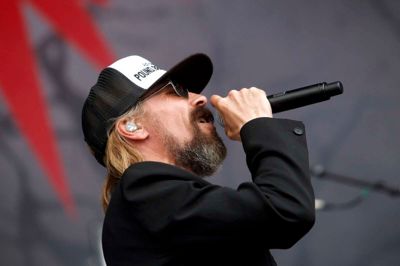 Steen Jørgensen går på scenen i Dagmar Bio 27. november. Her ses han til Herning Rocker for nogle år siden. ?foto: Flemming Hansen