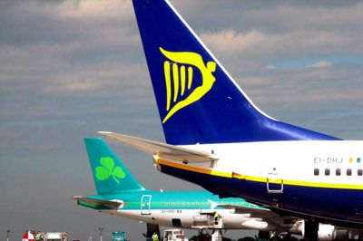 Lavprisselskabet Ryanairfastholdet truslen om at droppe Billund som base. Foto: Polfoto