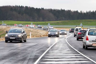11.000 personer pendler dagligt ind i Ikast-Brande Kommune for at arbejde. Borgmester Carsten Kissmeyer vil meget gerne, at nogle procent af den arbejdsstyrke vælger at bosætte sig i kommunen. ?Foto: Jens Anker Tvedebrink