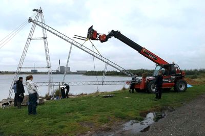 Den 235 meter lange kabelbane kører i 10 meters højde, så der er rig mulighed for at lave trick i luften. ?privatfoto