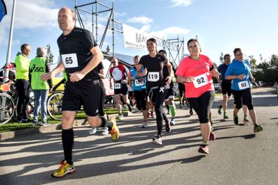Løbstiderne på de forskellige motionsruter havde høj nøjagtighed takket være digital registrering. Resultaterne kan findes via hjemmesiden for Lind Byfest. Foto: Tom Laursen
