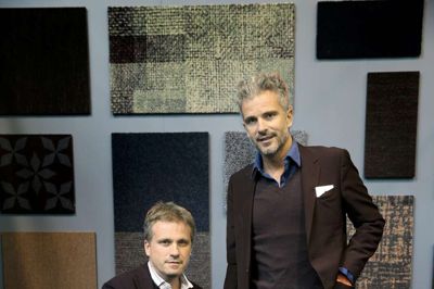 Massimo (t.v.) og Lorenzo Comoletti har samarbejdet med Egetæpper i knap 20 år. For deres far går partnerskabet med Herning-virksomheden helt tilbage til 1980, og han spiller stadig en rolle i dag omkring salget på det italienske marked. ? Foto: Flemming Hansen