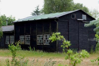 Denne gamle grovsmedje nær Søby Brunkulsmuseum er nu revet ned, men inventaret har museet overtaget, og næste forår skal det flytte ind i et nybyggeri ved museet. ?Privatfoto