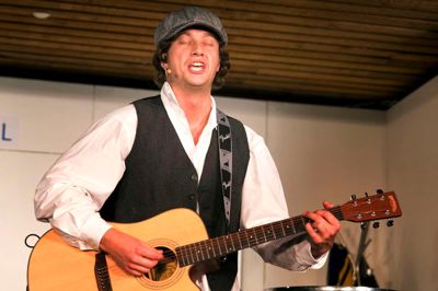 Thomas Ramskov i rollen som Kim Larsen, som han var lige ved at droppe. ?foto: Tom Laursen