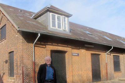 Lokalhistorisk arkiv rykker ind og skal bruge 90 kvadratmeter i stationen, siger Bertel Jensen. ? foto: ole skydt