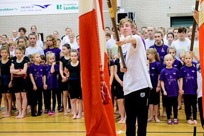 Lørdag løb den årlige gymnastikopvisning i områdets største gymnastikforening, Gjellerup Sdr., af stablen i Hammerum Hallen med 700 gymnaster på gulvet. Foto: Jørn Deleuran