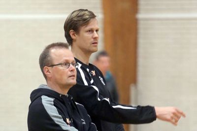 Ungdomslandstræner Claus Hansen sammen med den tidligere landsholdsspiller Kasper Søndergaard. Foto: Henrik Ole Jensen (Arkiv)