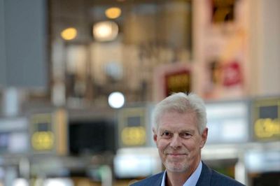 Kjeld Zacho Jørgensen, administrerende direktør i Billund Lufthavn, glæder sig over en vækst i lufthavnens passagertal på mere end ni procent i 2017. ?Foto: PR-foto
