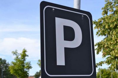 Sådan ser det nye p-skilt ud. Det viser, at man er ved at parkere på en privat parkeringsplads.?PR-foto