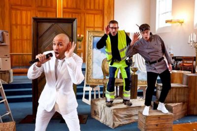 Operaen i Midten opfører forestillingen »Er Gud Hjemme?« i Herning Kirke i morgen. ?Foto: Anders Hjerming