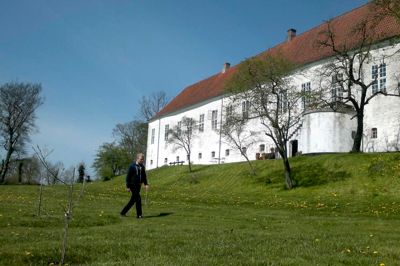Ørslev Kloster er omkring 800 år gammelt. Der er otte værelser på klostret. ?foto: henrik øster jørgensen