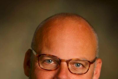 Carsten Munk-Hansen har tidligere været advokat og partner i advokatvirksomheden Dahl i Herning. Han har i de senere år koncentreret sig om forskning og undervisning og bliver professor fra 1. august. Foto: PhotoCare Herning