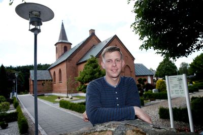 Poul Nygaard Kristensen er blevet fastansat som sognepræst i Kølkær efter et vikariat det seneste halve år. Stillingen er delt med Herning Sogn.?Foto: Flemming Hansen