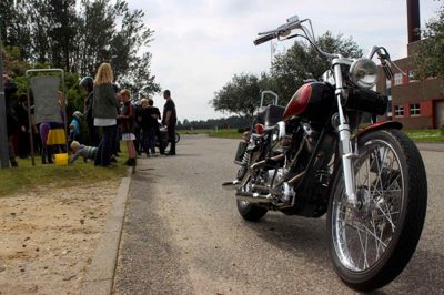 Åbent hus hos MC Farmers holdes i år sammen med 40-årsjubilæet, som klubben har. Arrangementet finder sted på Bjergevej lørdag 25. juni, hvor der mulighed for at få en tur gratis bagpå en motorcykel. ?privatfoto