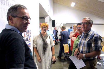 Planerne om at forskønne Kibæk blev sat i værk i 2016. Der blev holdt et borgermøde i Kibæk Krydsfelt, hvor billedet her er fra. Foto: Ida True Berg