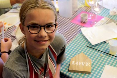 Da 13-årige Louise Amanda Nielsen fra Ikast var til »Y-design for kreative tøser,« lavede hun et kærlighedshus, som skal pynte på hendes værelse.