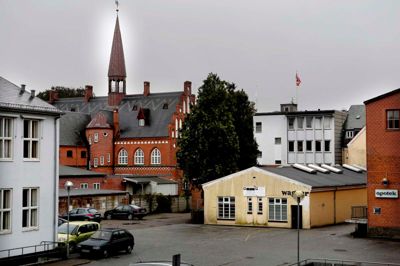Parkzone erkender, at det har haft rod i bogholderiet i forbindelse med selskabets parkeringskontrol ved den tidligere Wagner-butik bag gågaden. Selskabet har dog formået at klare frisag i forbindelse med en politianmeldelse for bedrageri, men sagen er påklaget til Statsadvokaten i Viborg. ?Foto: Henrik Ole Jensen