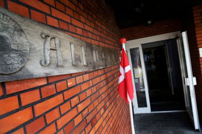 Alhuset har flaget fremme, når der holdes åbent hus 30. august. ?foto: Flemming Hansen