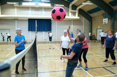Volleyball er en af disciplinerne. Og det handler om fællesskab. ? Foto: Tom Laursen