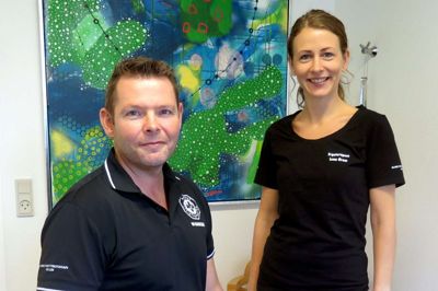 Som en forløber for Sundhedshuset i Aulum har Bo Albertsen ansat Lena Ørum i sin fysioterapiklinik. Hun er både uddannet ergoterapeut og zoneterapeut. ? foto: hans Mikkelsen