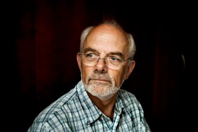 Lauritz B. Holm-Nielsen - 70 år i dag - var rektor i Aarhus, da universitetet indgik i en række fusioner. Han er oprindeligt botaniker og nu formand for Den Danske Naturfond. Foto: Cecile Smetana/Polfoto