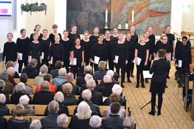 Der er masser af aktiviteter i og omkring kirken. Her fra en koncert i december i fjor. ?Privatfoto
