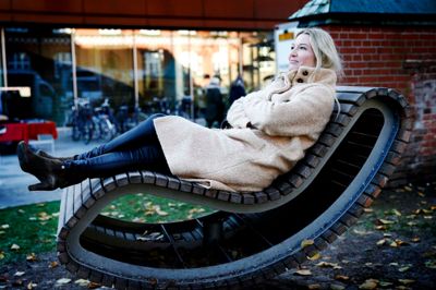 Anne-Grethe Bjarup Riis var for en stund tilbage i gågaden i Herning - 29 år efter at hun flyttede fra byen. ?foto: flemming hansen