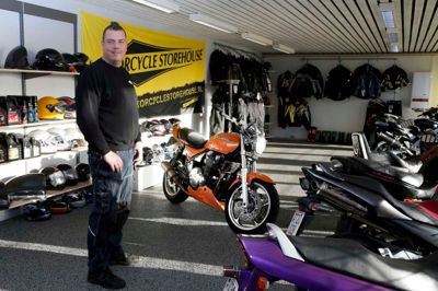 Thomas Braun åbner forretning og værksted på mandag. ???foto: Henrik Ole Jensen