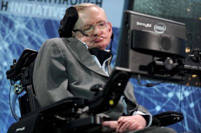Mod alle odds fylder Stephen Hawking nu 75 år. Polfoto