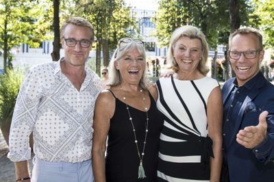 Britt Bendixen, nummer to fra venstre, fylder lørdag 14. januar 75 år. De andre dommere i Vild med dans er: Nikolaj Hübbe (længst til venstre), Anne Laxholm og Jens Werner. Foto: Mogens Flindt/Polfoto