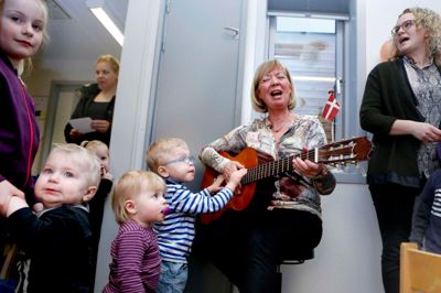Der er i forbindelse med åbningen af vuggestuen afsat et beløb til kunst. Det bliver den lokale keramiker fra Ejstrupholm, Nina Lund, som hyres til opgaven. ?foto: henrik ole jensen