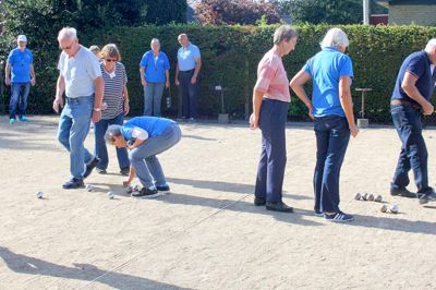 Billedet er fra Kibæk Petanqueklubs klubmesterskaberne i efteråret. ?privatfoto