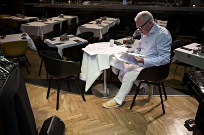 Radioprogrammet Café Hack med vært Søren Dahl tages af programfladen, efter det er kommet frem, at produktionsselskabet bag programmet har opkrævet sponsorater. Foto: Polfoto/Tobias Nicolai