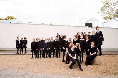 Det er efterhånden nogle år siden, at MidtVest Pigekor sidst besøgte Vildbjerg. For tilhørerne plejer koncerterne at være en stor musikalsk oplevelse. ?PR-Foto