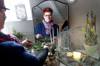 Heidi Engedahl Andersen, indehaver af Den Gamle Kælder i Kibæk, giver kreative ideer til påsken. ?foto: Tom Laursen