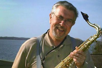 Stefan Rasmussen optræder i Kølkær med »En rejse i mit musikalske univers«. ?pr-foto