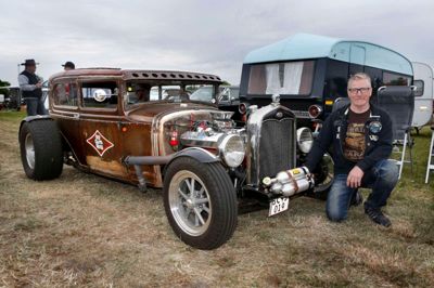 Get Maj fra Søbylund har selv bygget denne Ford Ratrod fra 1931 op. I denne weekend kan man se bilen og flere end 300 andre biler til Herning Custom Car Clubs træf i Høgild.?Foto: Henrik Ole Jensen
