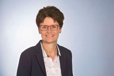 Formand for Social- og Sundhedsudvalget i Herning Kommune, Anne Marie Søe Nørgaard (V), understreger, at der ikke vil ske ændringer i den behandling, beboerne på bofællesskaberne modtager.