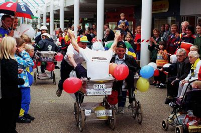 Barnevognsrally i Strøgcentret anno 1998. ?Foto: Eigil Thomsen